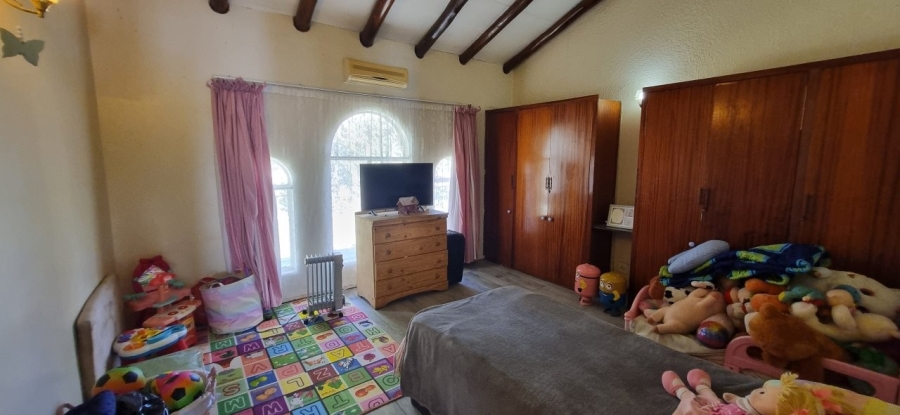 5 Bedroom Property for Sale in Elandsrand North West
